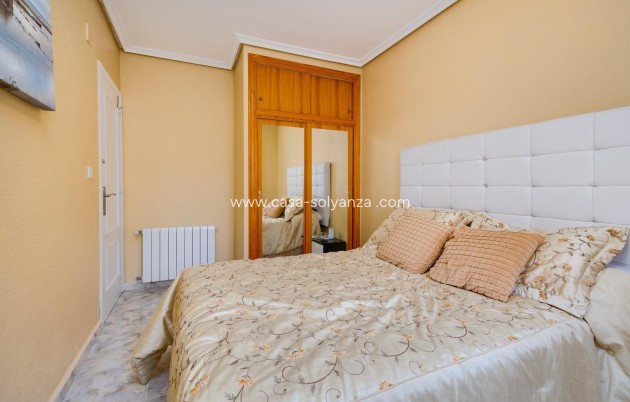 Revente - Villa - Orihuela Costa - Villamartín