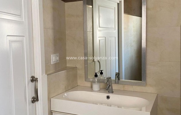 Revente - Villa - Torrevieja - Centro - Muelle Pesquero