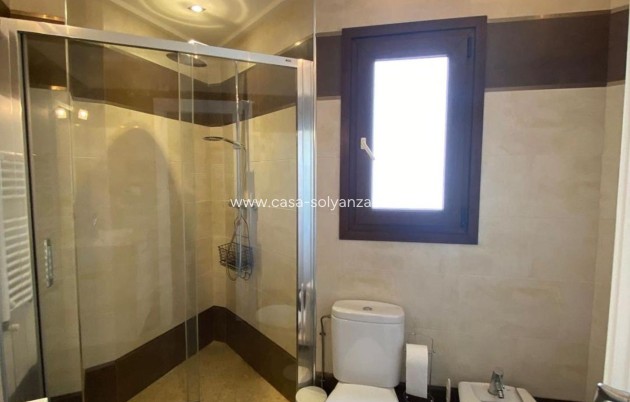 Revente - Villa - Torrevieja - Centro - Muelle Pesquero