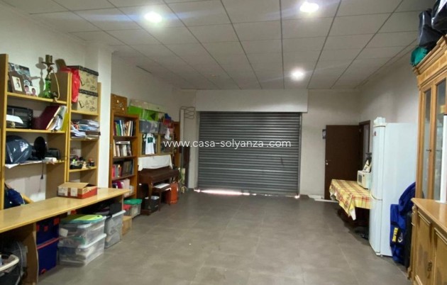 Revente - Villa - Torrevieja - Centro - Muelle Pesquero