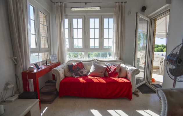 Revente - Villa - Las Ramblas - Calle Mayor