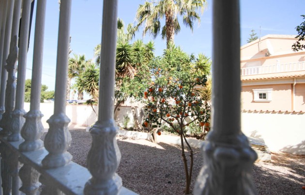 Reventa - Villa - La Zenia