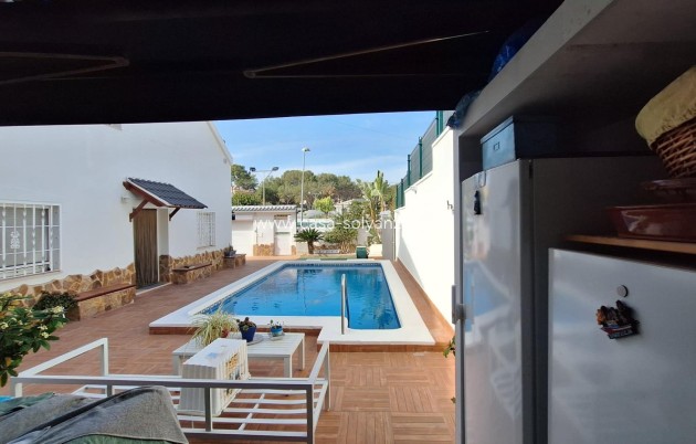 Revente - Villa - Torrevieja - Los Balcones