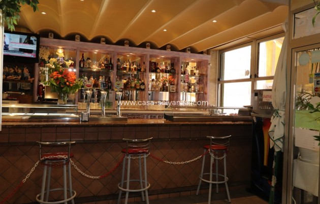 Revente - Commercial - Torrevieja - Playa del Cura