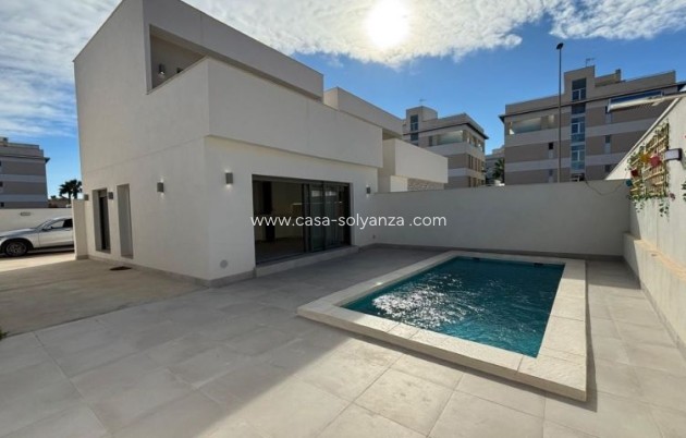 Revente - Villa - Orihuela Costa - Costa Blanca