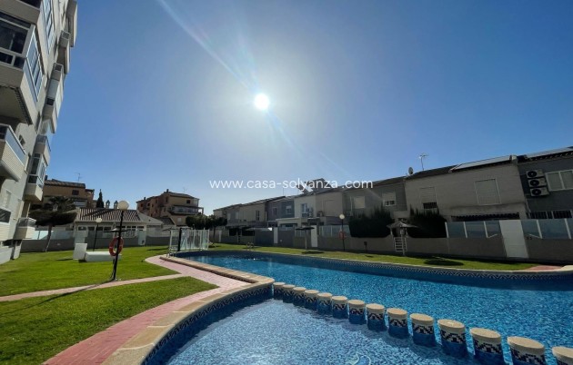 Revente - Appartement - Torrevieja - Aguas nuevas