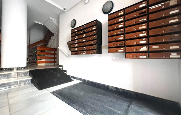 Revente - Appartement - Torrevieja - El Molino