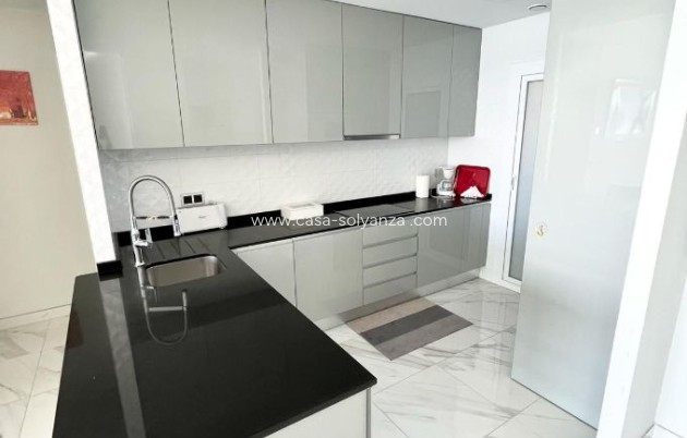 Reventa - Apartamento / piso - Benidorm - Costa Blanca