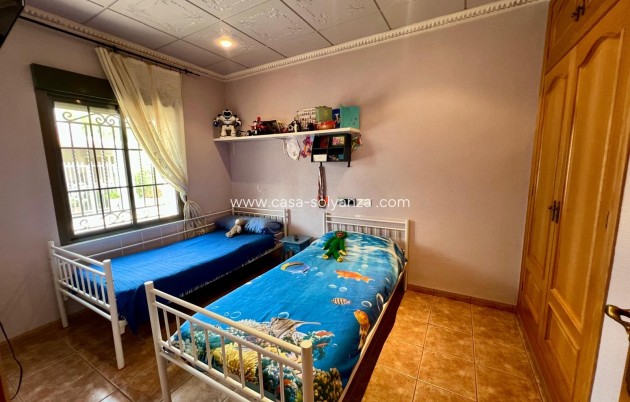 Revente - Maison de ville - Pinoso - Inland