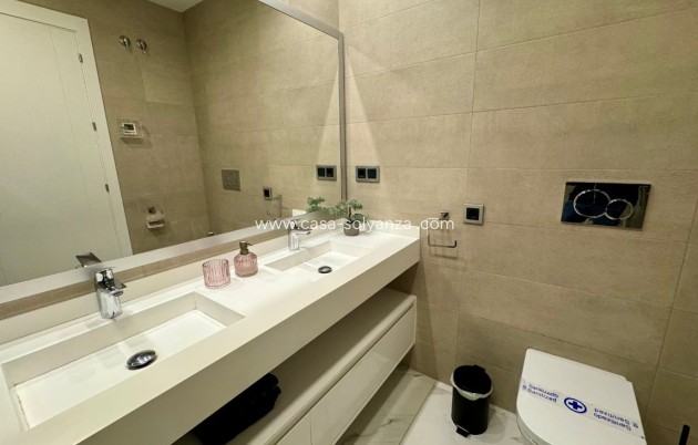 Reventa - Apartamento / piso - Benidorm - Costa Blanca