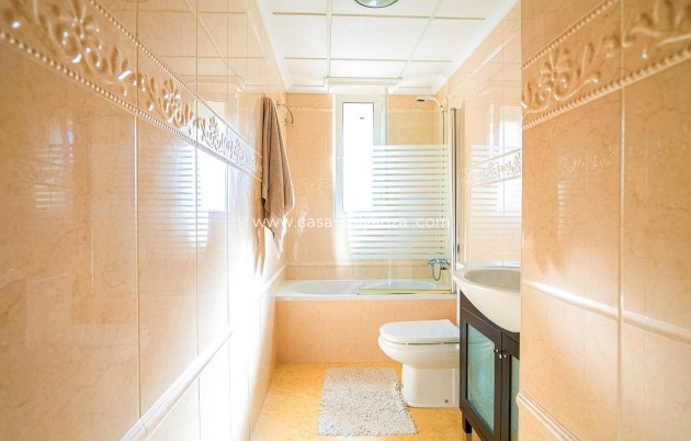 Revente - Villa - Torrevieja - Torre La Mata