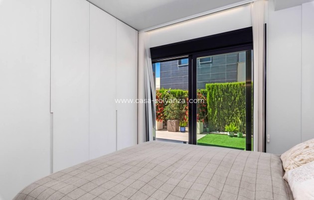 Revente - Villa - Orihuela Costa - Campoamor