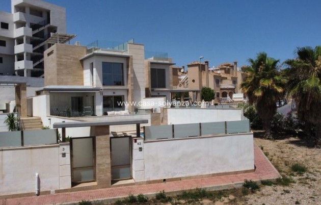 Wiederverkauf - Villa - Orihuela Costa - Costa Blanca