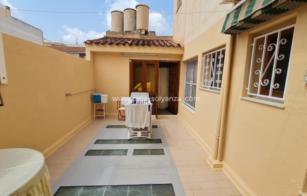 Revente - Maison de ville - Elda - Inland