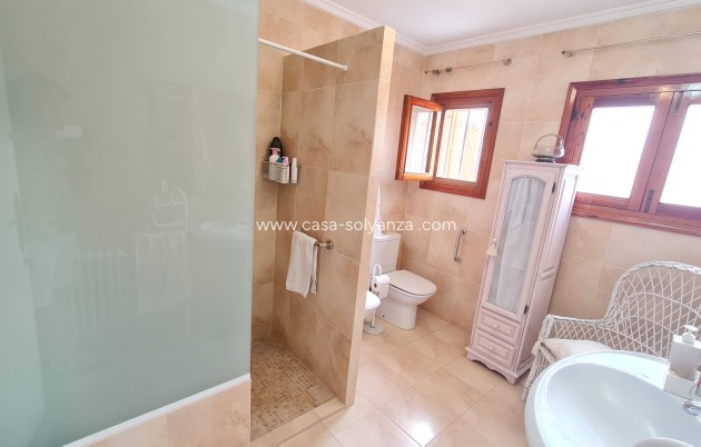 Revente - Maison de ville - Elda - Inland