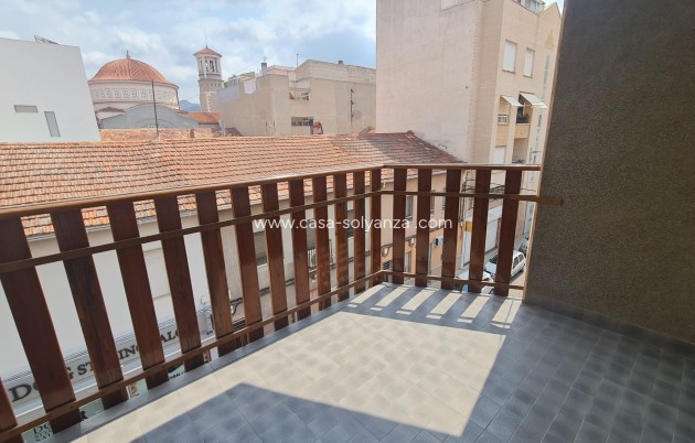 Revente - Maison de ville - Elda - Inland