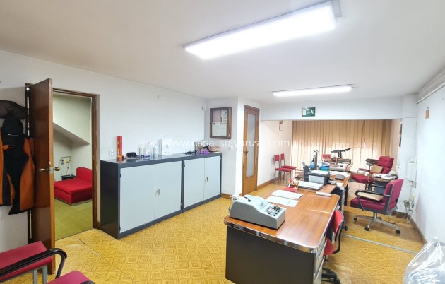 Revente - Maison de ville - Elda - Inland