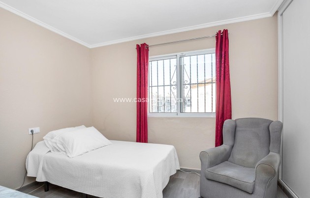 Revente - Maison de ville - Torrevieja - Aguas nuevas