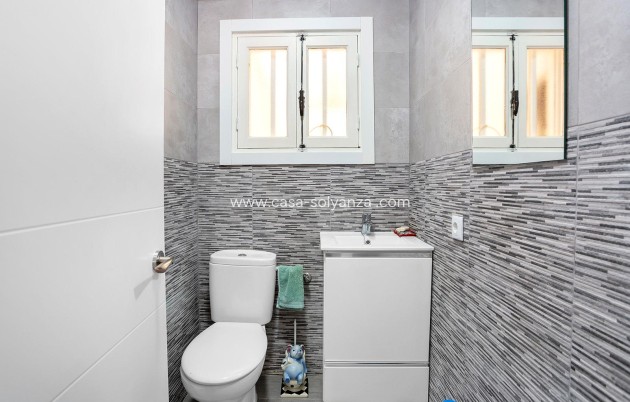 Revente - Maison de ville - Torrevieja - Aguas nuevas