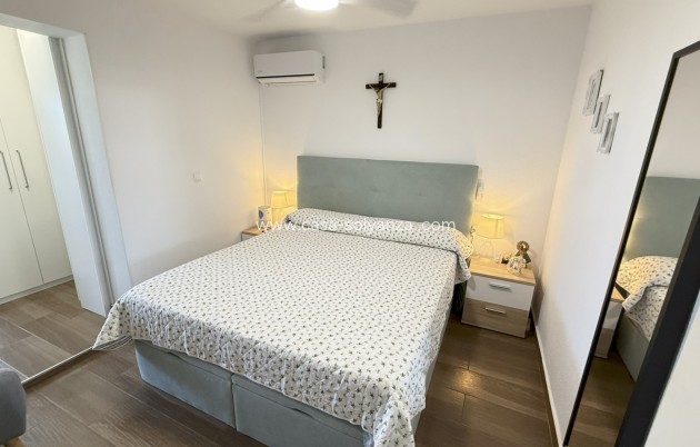 Revente - Villa - Orihuela Costa - Costa Blanca