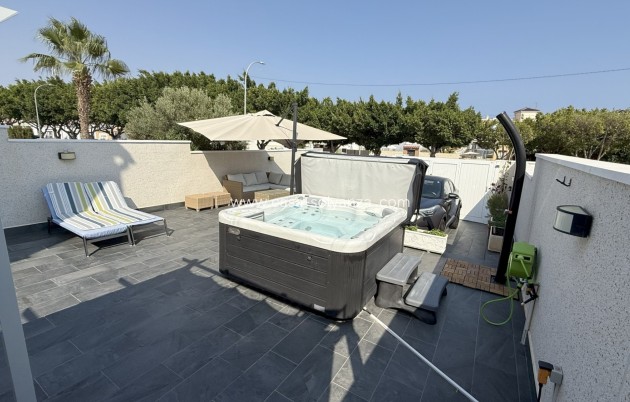 Revente - Villa - Orihuela Costa - Costa Blanca