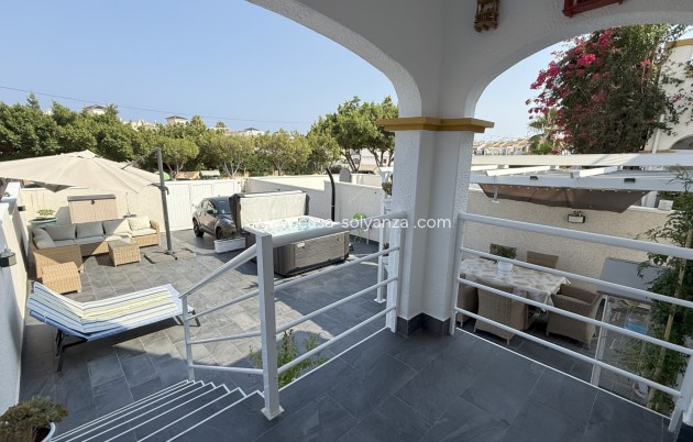 Revente - Villa - Orihuela Costa - Costa Blanca