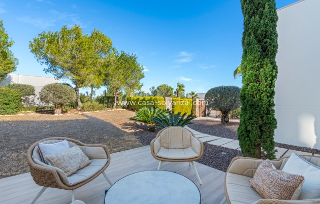 Wiederverkauf - Villa - Las Colinas Golf Resort - Costa Blanca