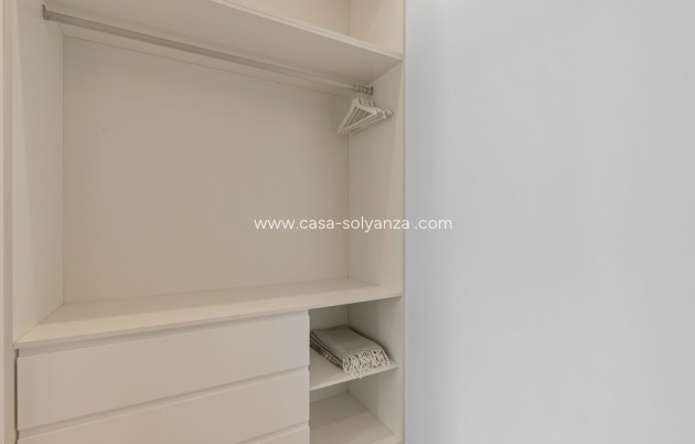 Wiederverkauf - Villa - Las Colinas Golf Resort - Costa Blanca