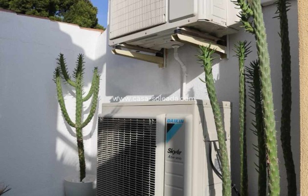 Wiederverkauf - Villa - La Nucía - Costa Blanca