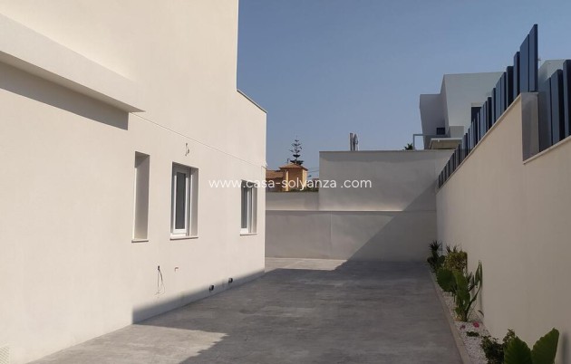 Revente - Villa Penthouse - Torrevieja - Aguas nuevas