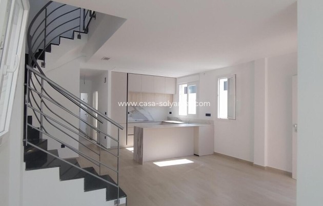 Revente - Villa Penthouse - Torrevieja - Aguas nuevas