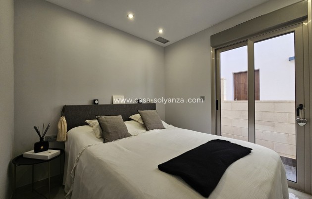 Revente - Villa - Villamartin - Costa Blanca