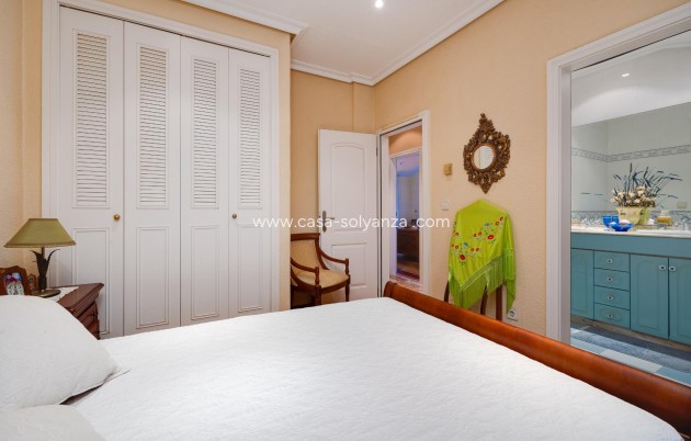 Revente - Villa - Torrevieja - Aguas nuevas