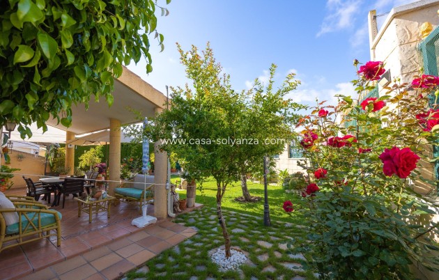 Revente - Villa - Torrevieja - Aguas nuevas