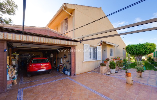 Revente - Villa - Torrevieja - Aguas nuevas