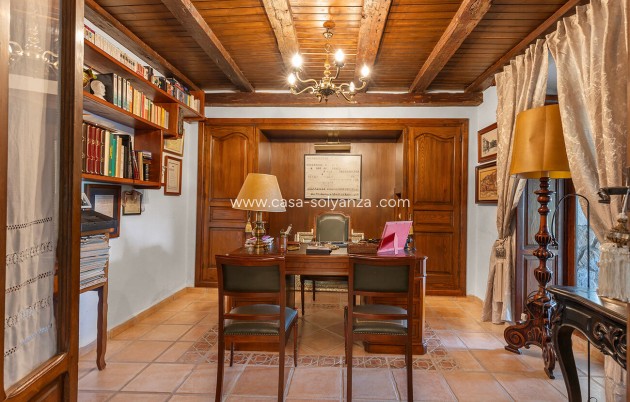 Wiederverkauf - Villa - Mula