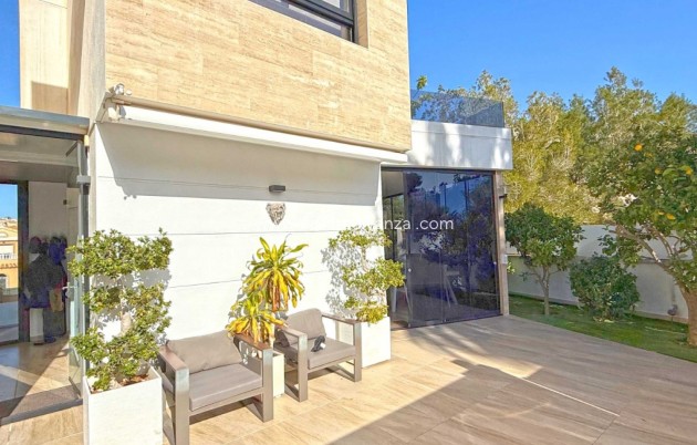 Revente - Villa - Orihuela Costa - Costa Blanca