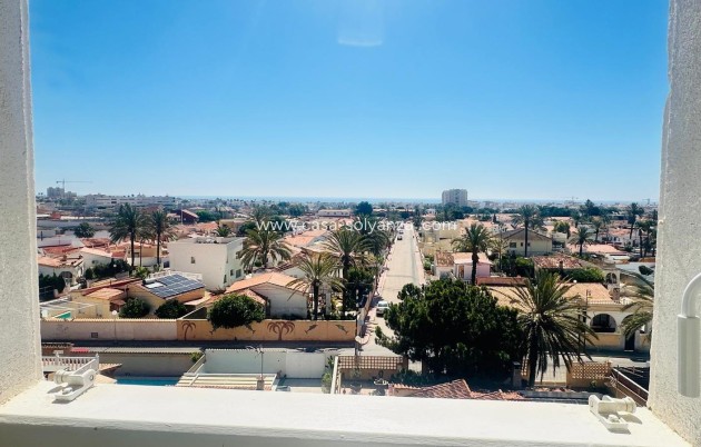Revente - Appartement - Torrevieja - Nueva Torrevieja