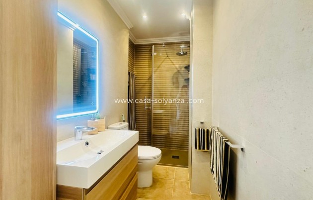 Revente - Appartement - Torrevieja - Nueva Torrevieja