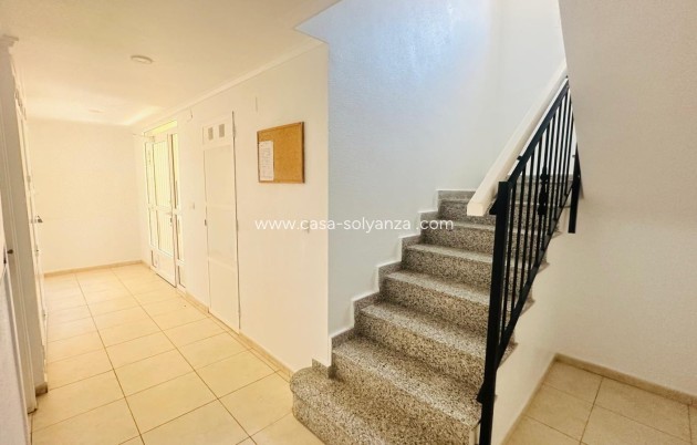 Revente - Appartement - Torrevieja - Nueva Torrevieja