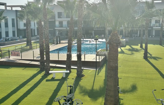 Reventa - Apartamento / piso - El Raso