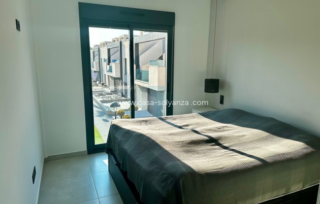 Reventa - Apartamento / piso - El Raso