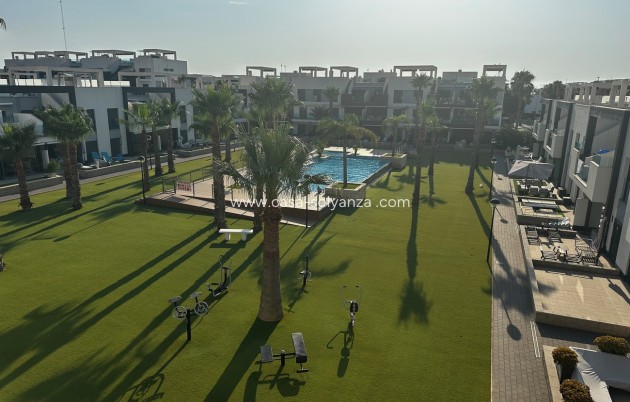 Reventa - Apartamento / piso - El Raso