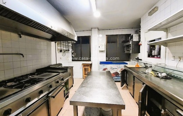 Revente - Commercial - Torrevieja - Playa De Los Naufragos