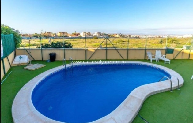 Revente - Villa - Torrevieja - Aguas nuevas