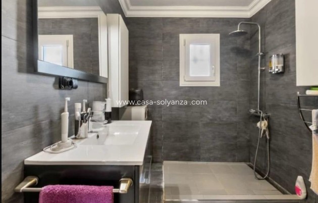 Revente - Villa - Torrevieja - Aguas nuevas