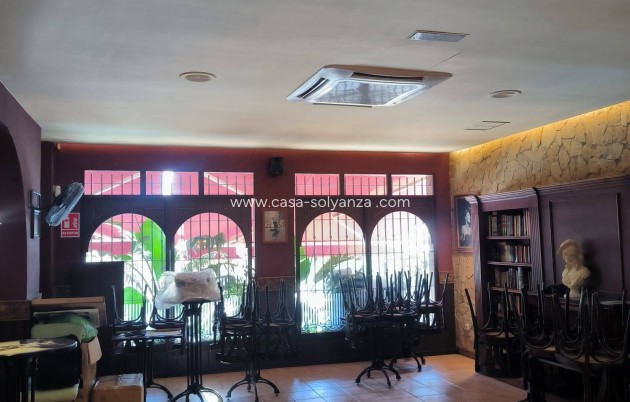 Revente - Commercial - Lo Pagan - Villananitos