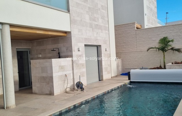 Resale - Villa - Benijofar
