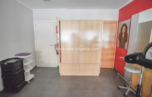 Revente - Commercial - Torrevieja - Center