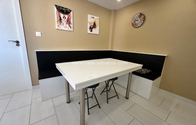 Revente - Appartement - Torrevieja - Paseo Maritimo